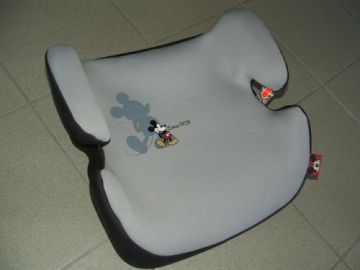 Mickey egeres autós ülésmagasító 15/ 36 kg Mickey egeres autós ülésmagasító 15/ 36 kg