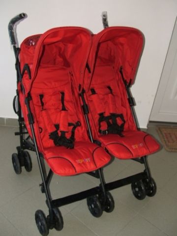 Esprit Iker/ Testvér Babakocsi "Sun Duo" Piros Esprit Iker/ Testvér Babakocsi "Sun Duo" Piros