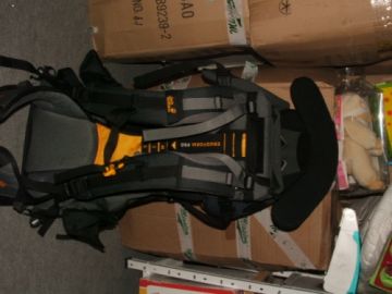 Fekete jack wolfskin fémvázas háti hordozó Fekete jack wolfskin fémvázas háti hordozó