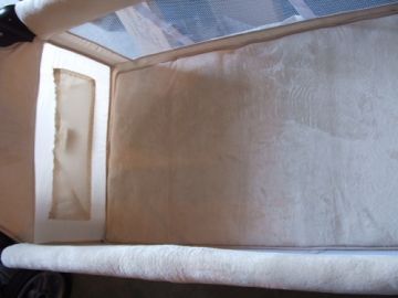 Hauck micimackós kerekes tárolós drapp utazóágy Hauck micimackós kerekes tárolós drapp utazóágy