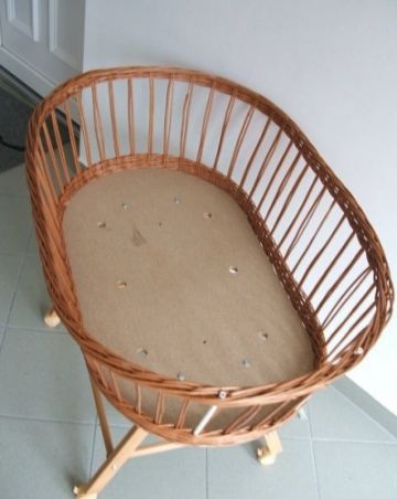 Alvi Rattan Bababölcső Kiegészítők nélkül Alvi Rattan Bababölcső Kiegészítők nélkül