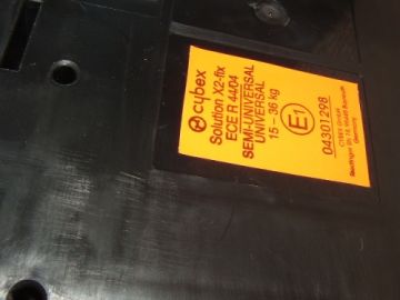 Cybex Solution x2-fix Autósülés 15-36 kg Violet Spring Cybex Solution x2-fix Autósülés 15-36 kg Violet Spring