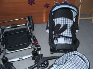 Hartan Topline S csokibarna/ kék kockás babakocsi mózessel Hartan Topline S csokibarna/ kék kockás babakocsi mózessel