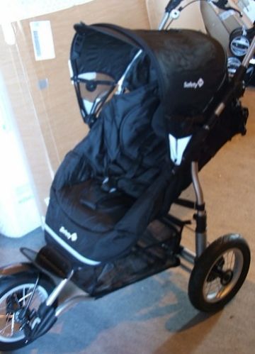 SAFETY 1 Ideal Sprotive többfunkciós babakocsi fekete SAFETY 1 Ideal Sprotive többfunkciós babakocsi fekete