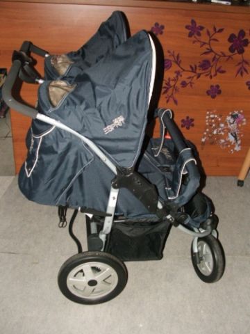 Esprit Iker/ Testvér Babakocsi Roadster Duo kék H. Esprit Iker/ Testvér Babakocsi Roadster Duo kék H.