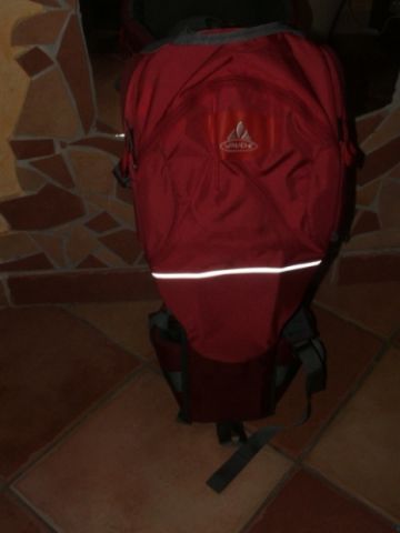 Vaude Kenta Babahordozó, háti hordozó :piros Vaude Kenta Babahordozó, háti hordozó :piros