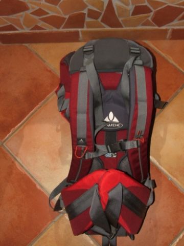 Vaude Kenta Babahordozó, háti hordozó :piros Vaude Kenta Babahordozó, háti hordozó :piros