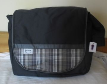 Teutonia Pelenkázótáska szürke kockás Teutonia Pelenkázótáska szürke kockás