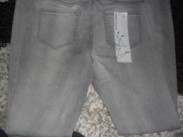 Mama Licious kismama farmernadrág/ farmer leggings szürkeLUCKY L Mama Licious kismama farmernadrág/ farmer leggings szürkeLUCKY L