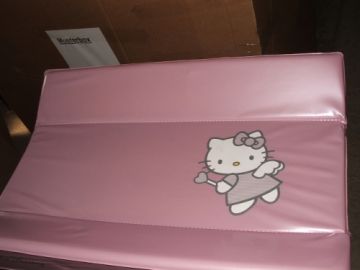 Brevi Hello Kittys fürdető/ pelenkázó állvány Brevi Hello Kittys fürdető/ pelenkázó állvány