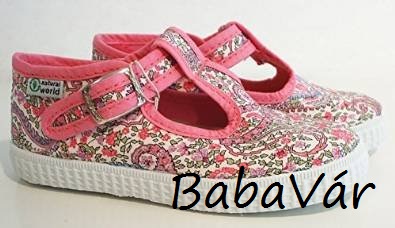 Natural World eco friendly Fucshia csattos babacipő